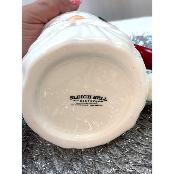 Sleigh Bell Bistro Winking Santa Retro Style Christmas Coffee/ Hot Cocoa Mugs - Picture 9 of 9